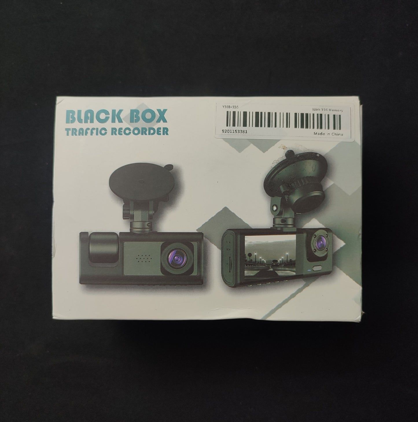 Y30B Black Box Traffic Recorder Super HD 1296P with 32G Memory