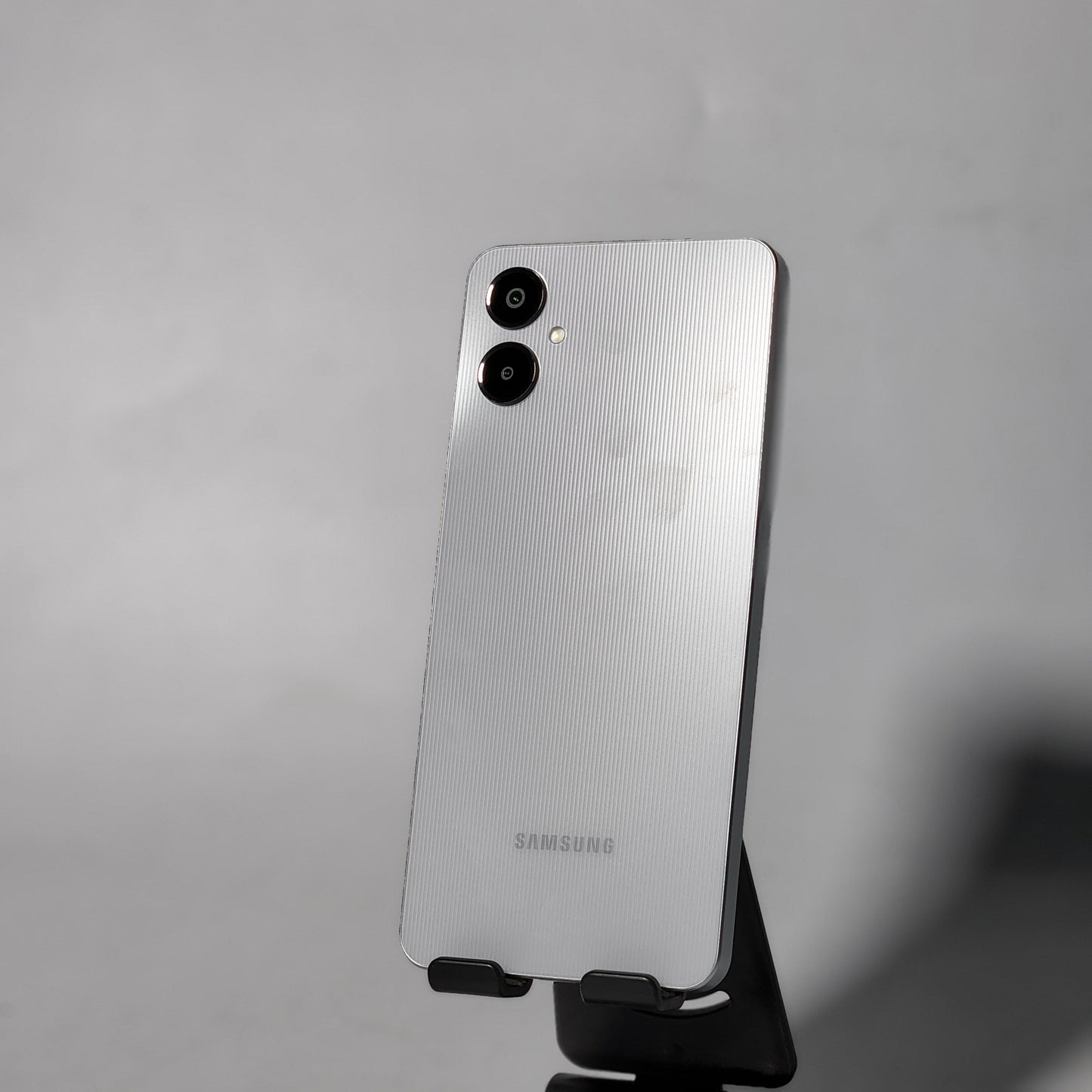 Samsung Galaxy A06 5G 4GB RAM / 128GB ROM Mobile Phone