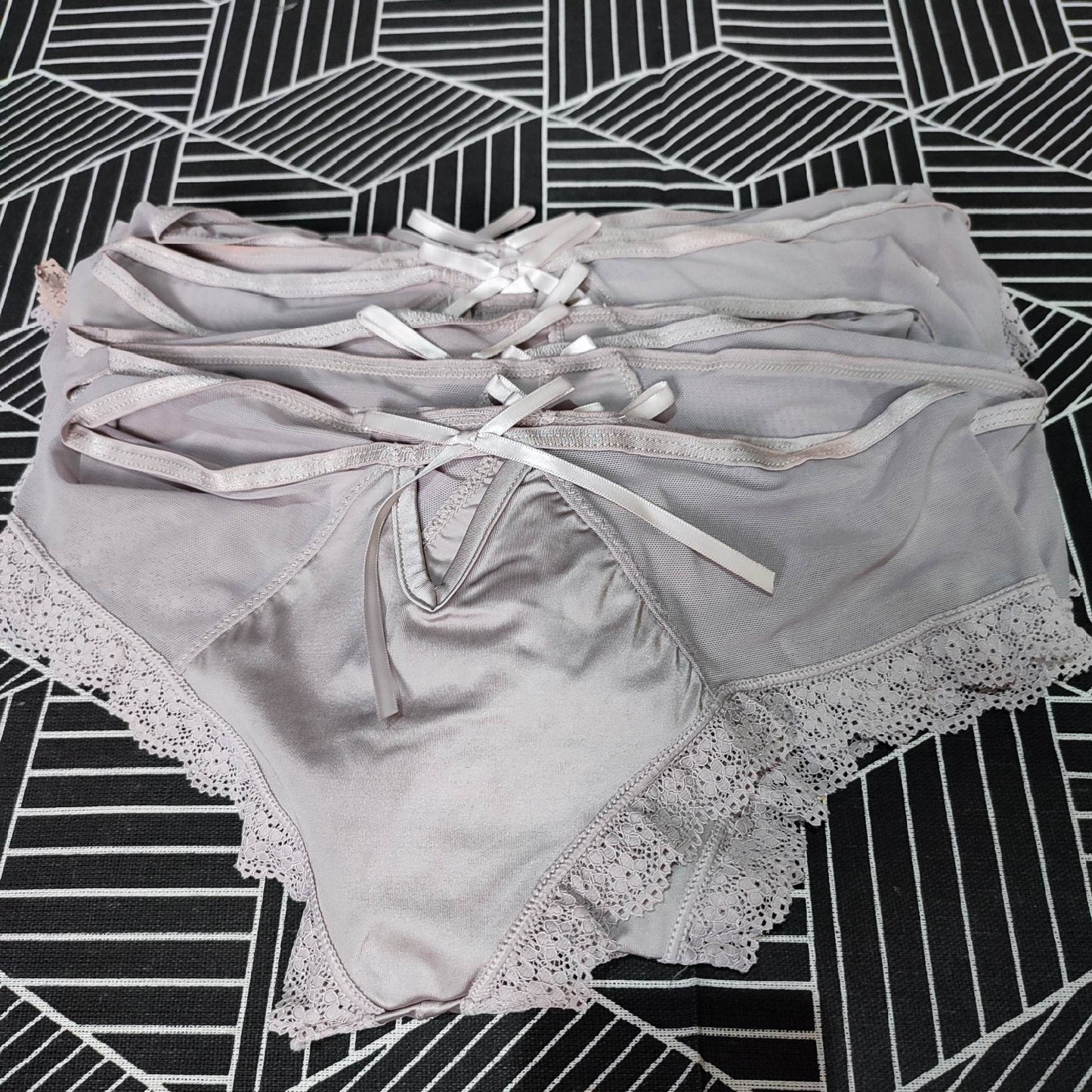 Assorted Weili Jiya Low Waist Lace Panty - Pack of 12 pcs