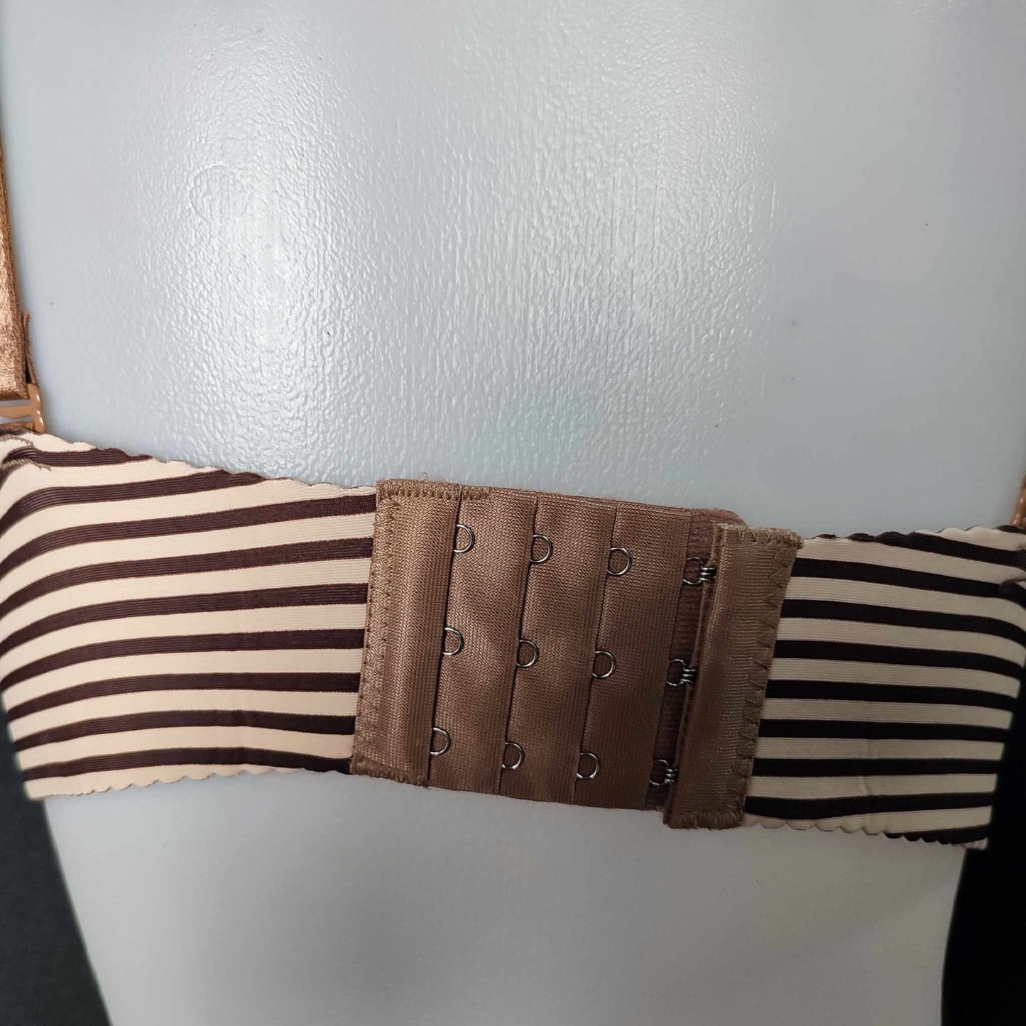 Women Seamless Wireless Bra Removable Strap 3 / 4 Cup Floral Underwear - Size: 38