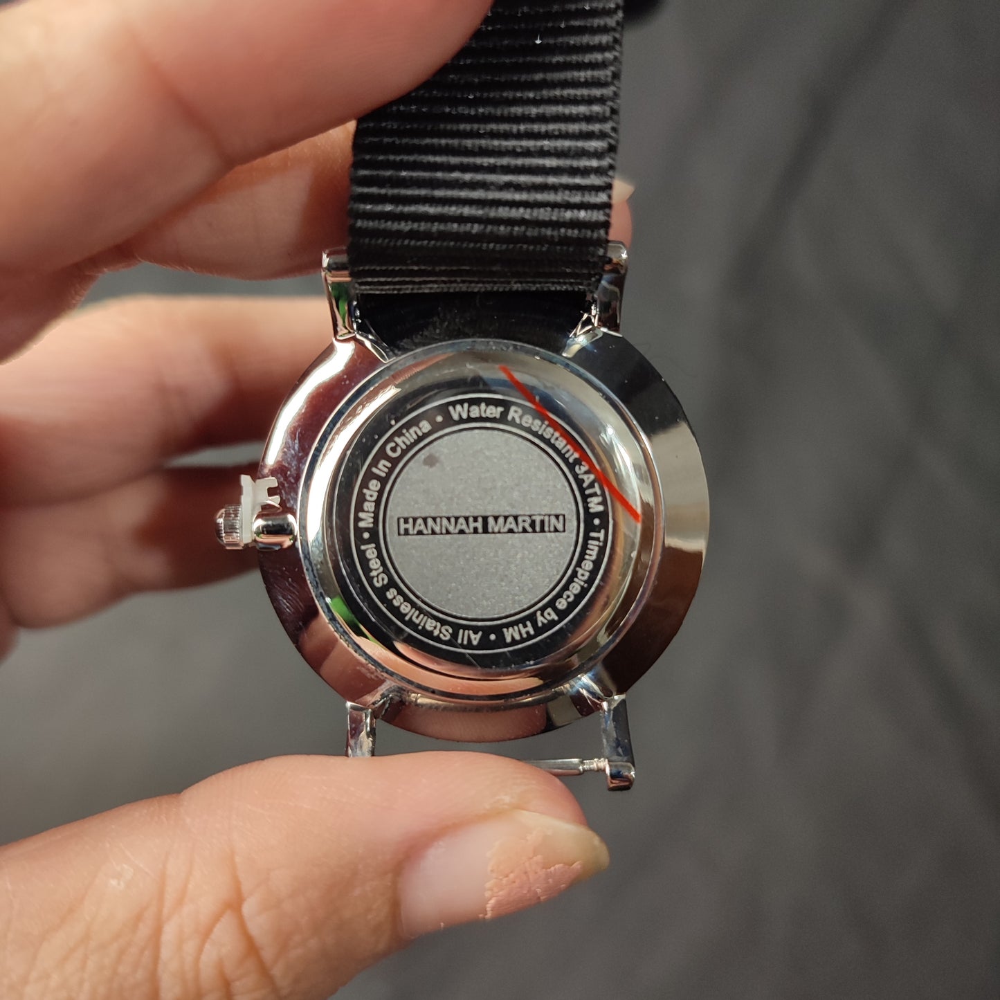 (WWL9T)Women 's Watches Very Thin Hannah Martin 100% Original Women' S Watche