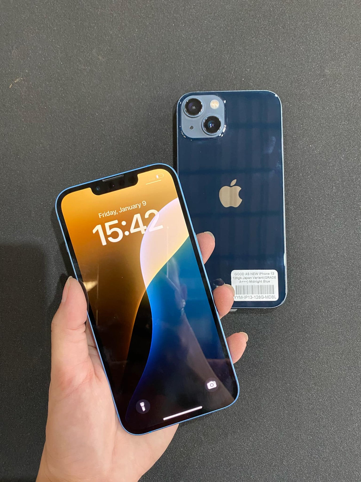 GOOD AS NEW iPhone 13 128gb Japan Variant(GRADE A+++) with Box and Accessories