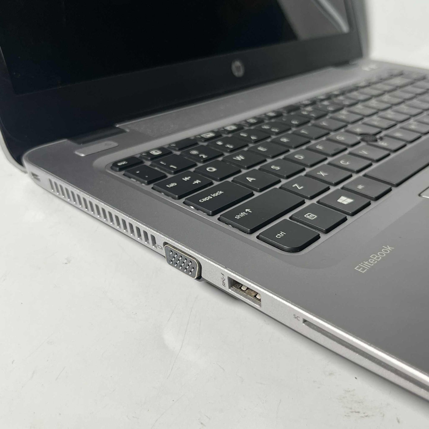 8/256 (SSD) HP Elitebook 840 G3 I5-6th Gen Windows Laptop with Charger