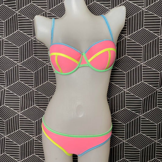 Authentic Australian Triangl Swimwear Swimsuit - Heidi - Heartbreaker-Top