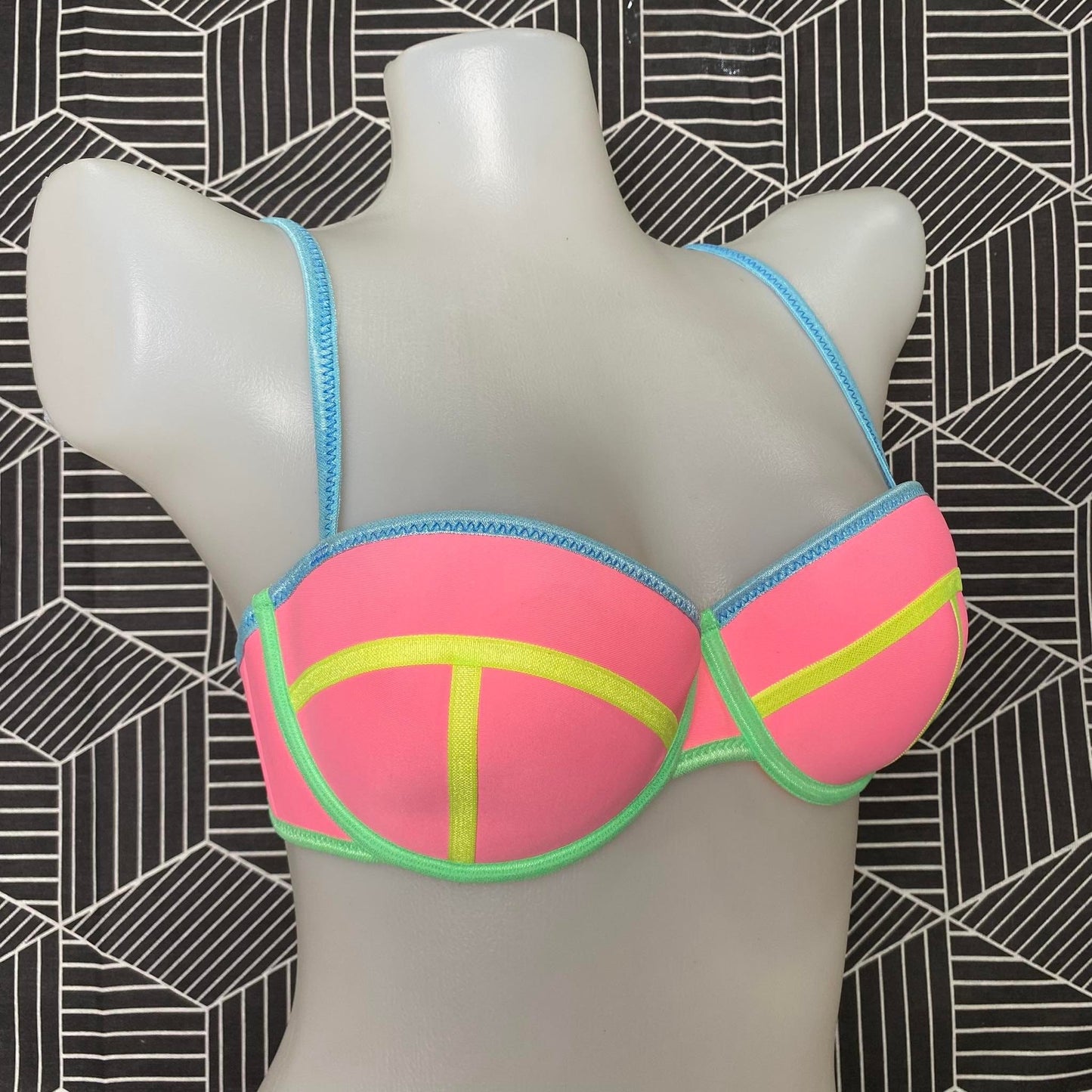 Authentic Australian Triangl Swimwear Swimsuit - Heidi - Heartbreaker-Bottom