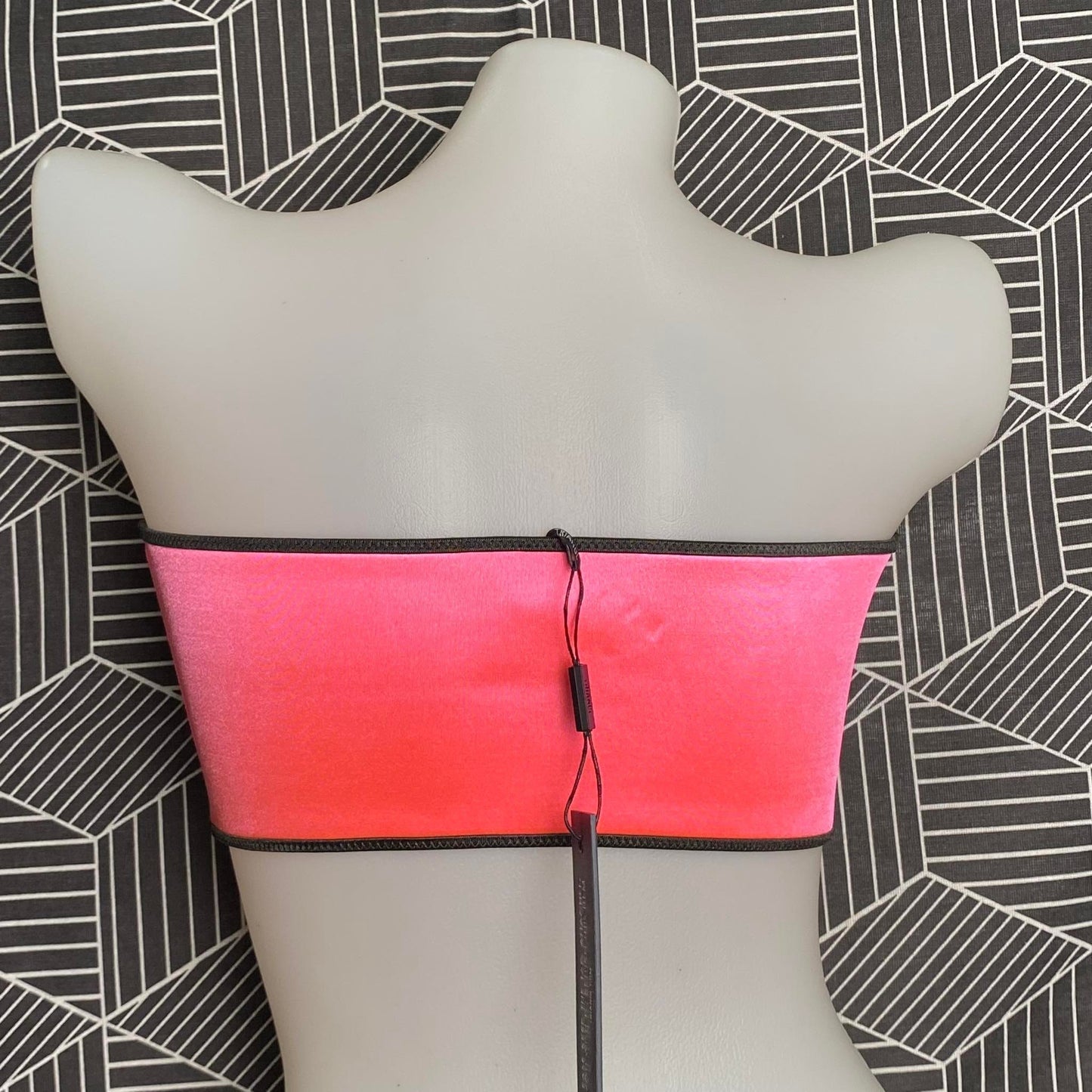 Authentic Australian Triangl Swimwear Swimsuit - Paxi - Pink Pop-Top