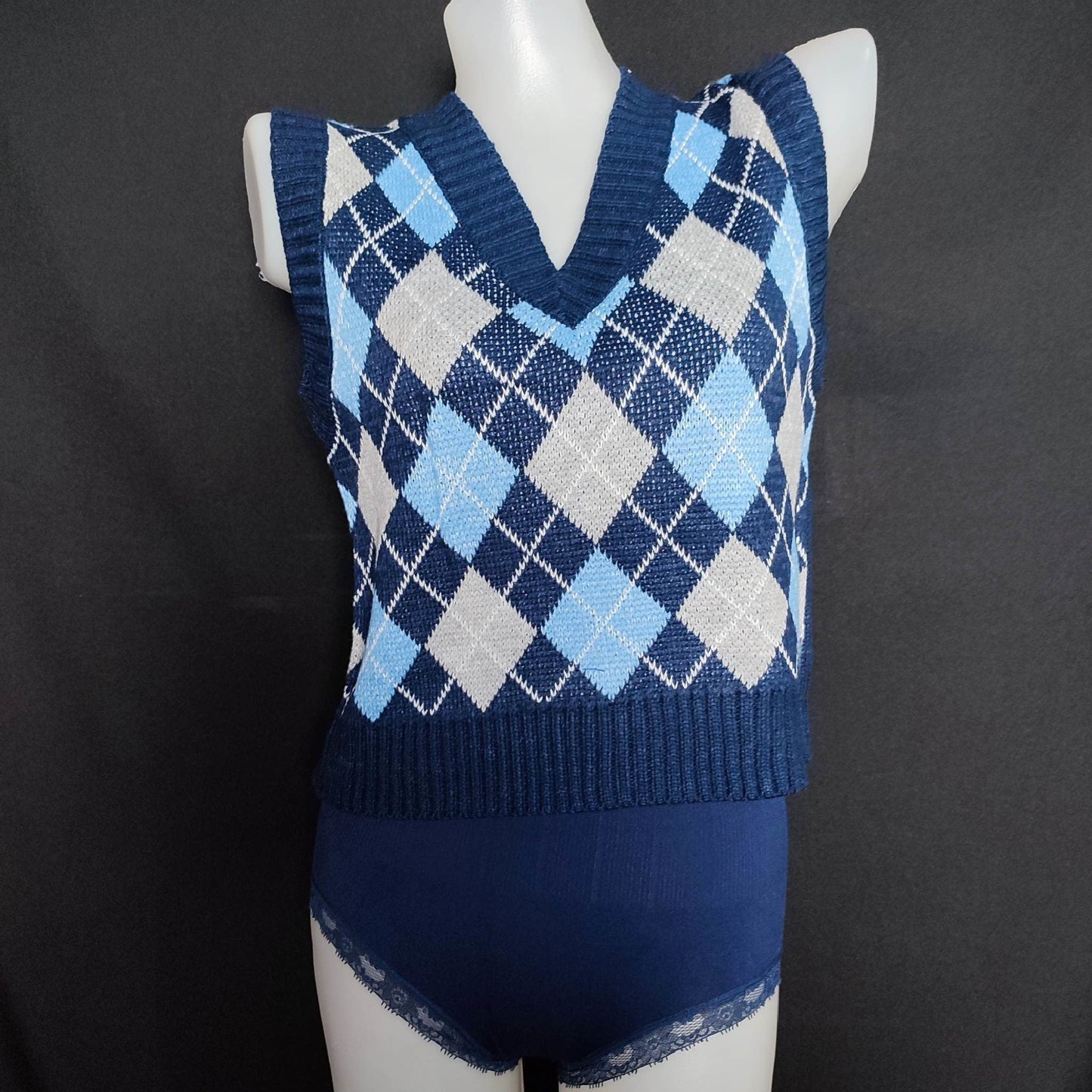 (ZYXGF)Vintage Plaid V-Neck Sleeveless Knitted Vest