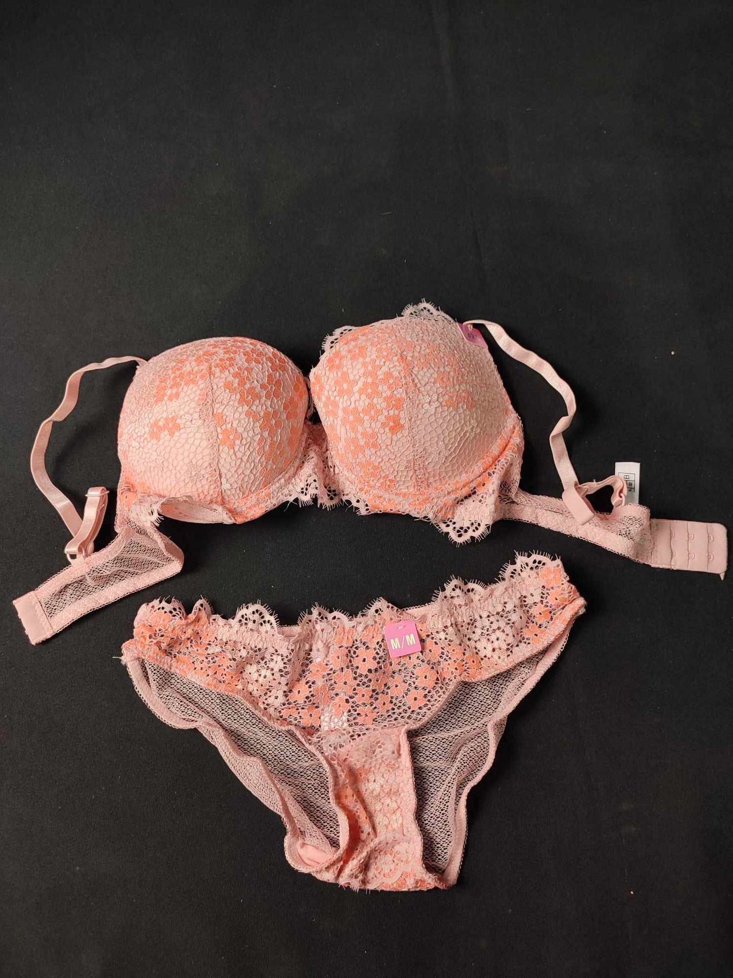 Victoria Secret Lace Bra and Panty Terno