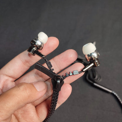 Zippers Earphone