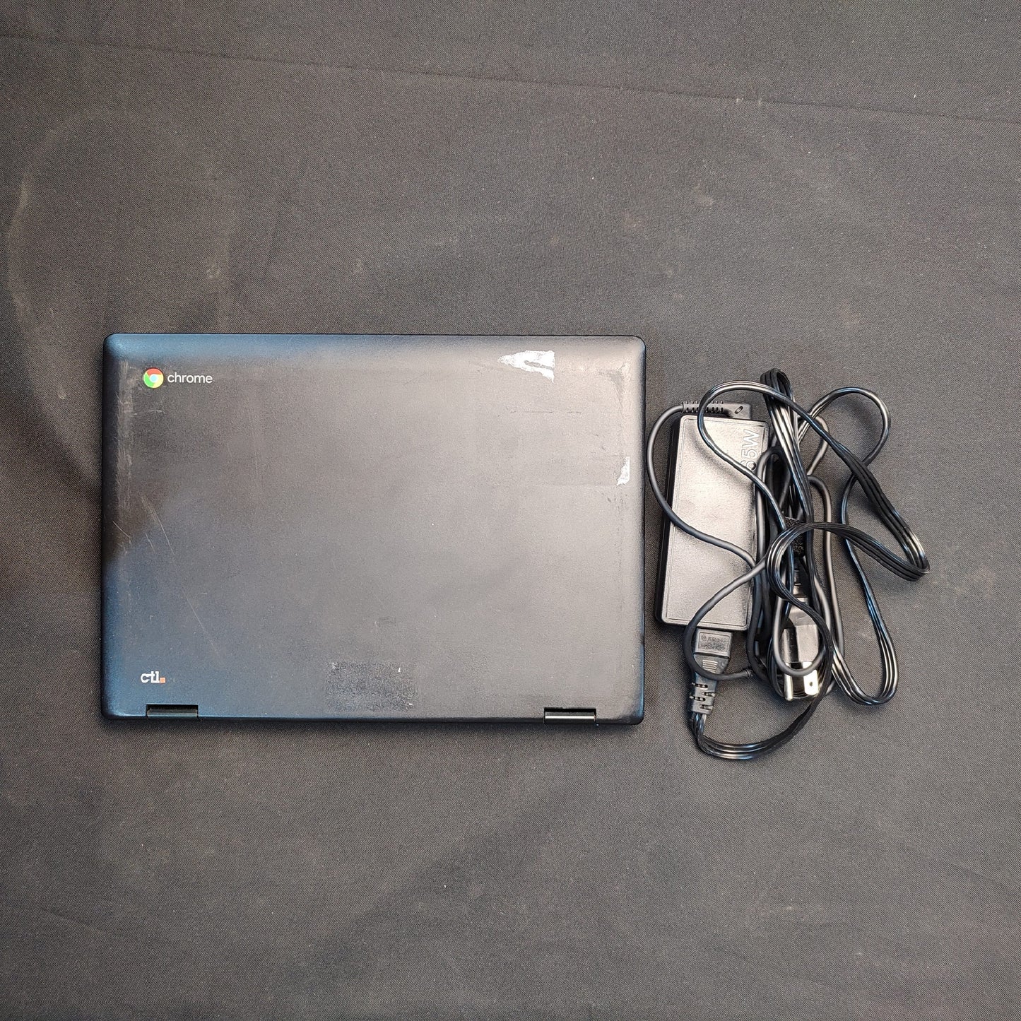 4/32 Pre-loved chromebook CTL J5 Flippable Touch Screen Laptop with Charger