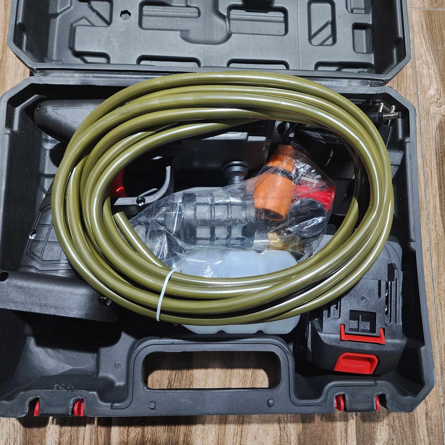 X2000 Portable Water Pressure Washer