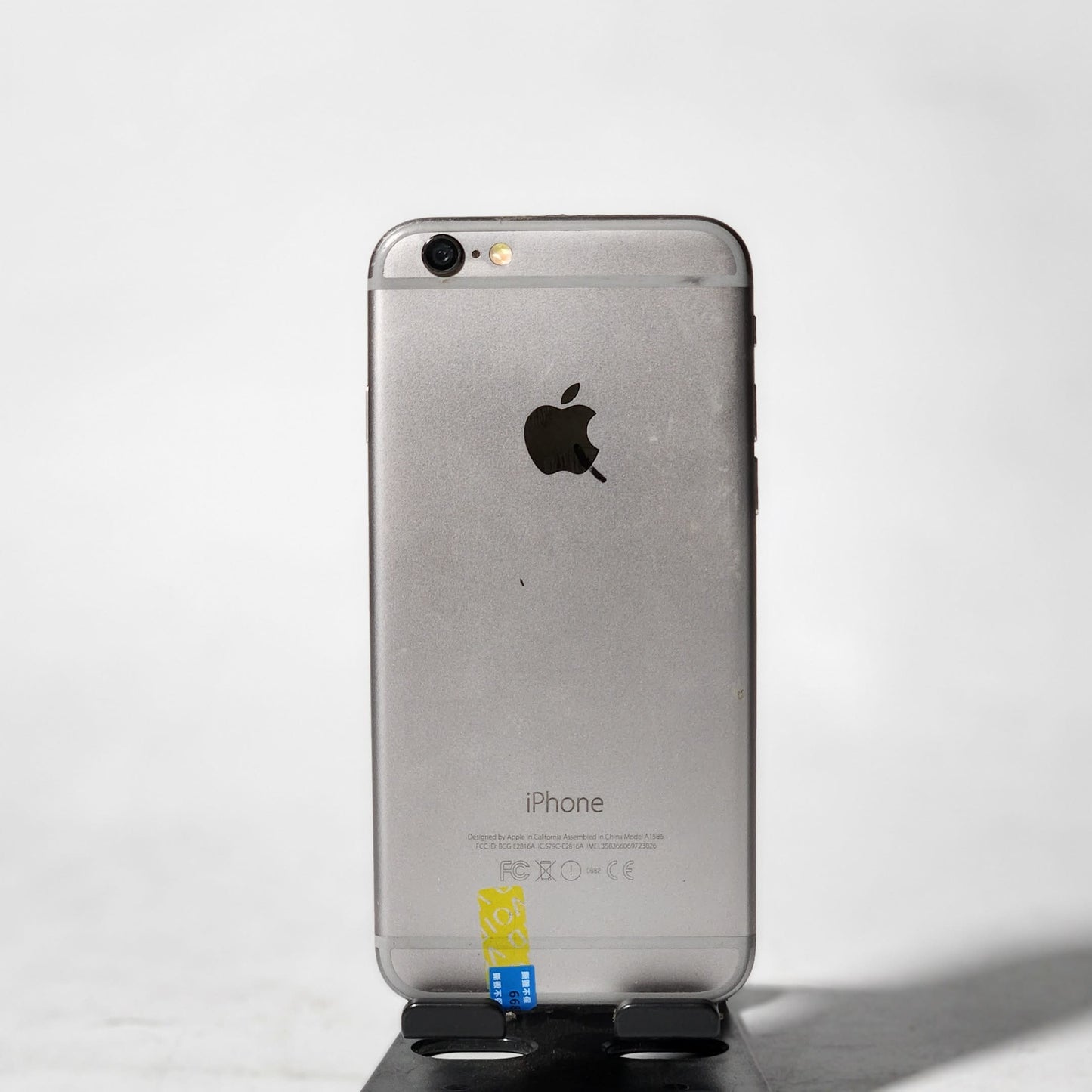 Pre-loved iPhone 6 with Box and Complete Accessories