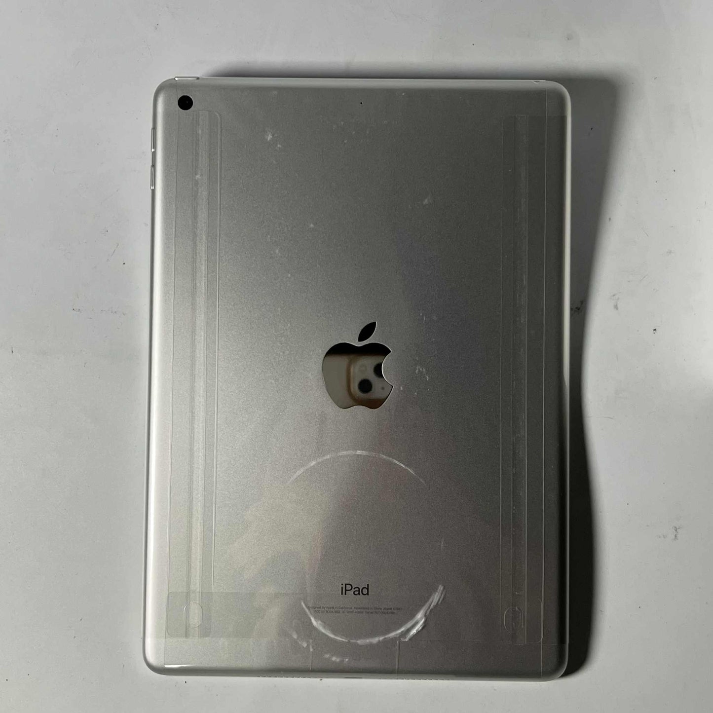 Apple iPad 6th Gen 32GB with Box and Inclusions - BRAND NEW and SEALED