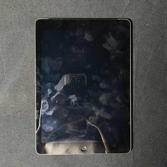Pre-loved iPad Air 1 16gb Factory Unlocked (Unit Only)