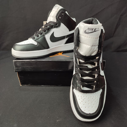 Nike Air Jordan 1 High Retro OG Glossy (Black/White) (CLASS TYPE QUALITY ONLY)