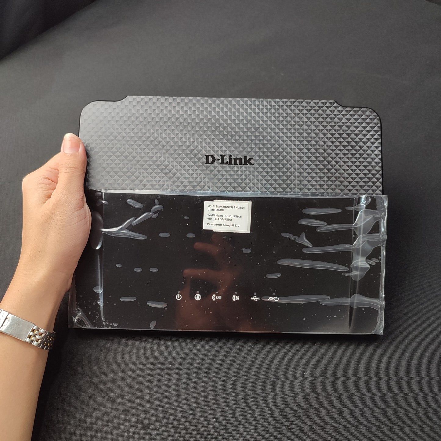 D-LINK DIR-880L Wireless AC1900 Dual Band GIgabit Cloud Router