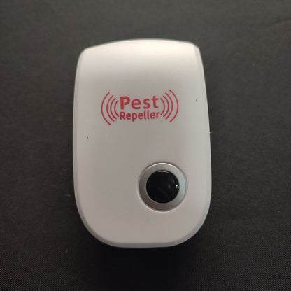 Ultrasonic Pest Repeller Multifunction Control Pesr Repeller 3-5V