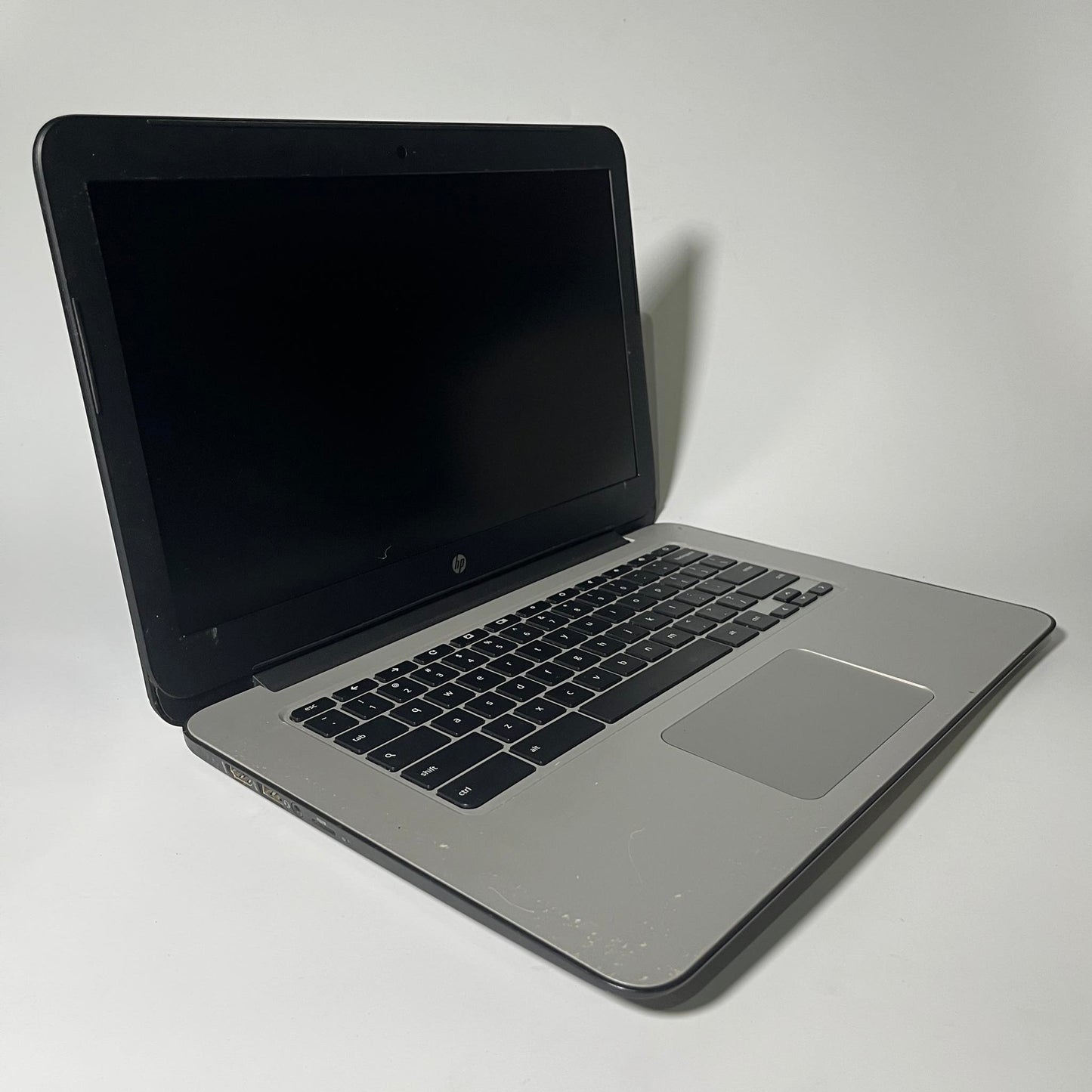 4/32 Pre-loved Chromebook 14-inch HP G3 Regular Laptop with Charger - GRADE A