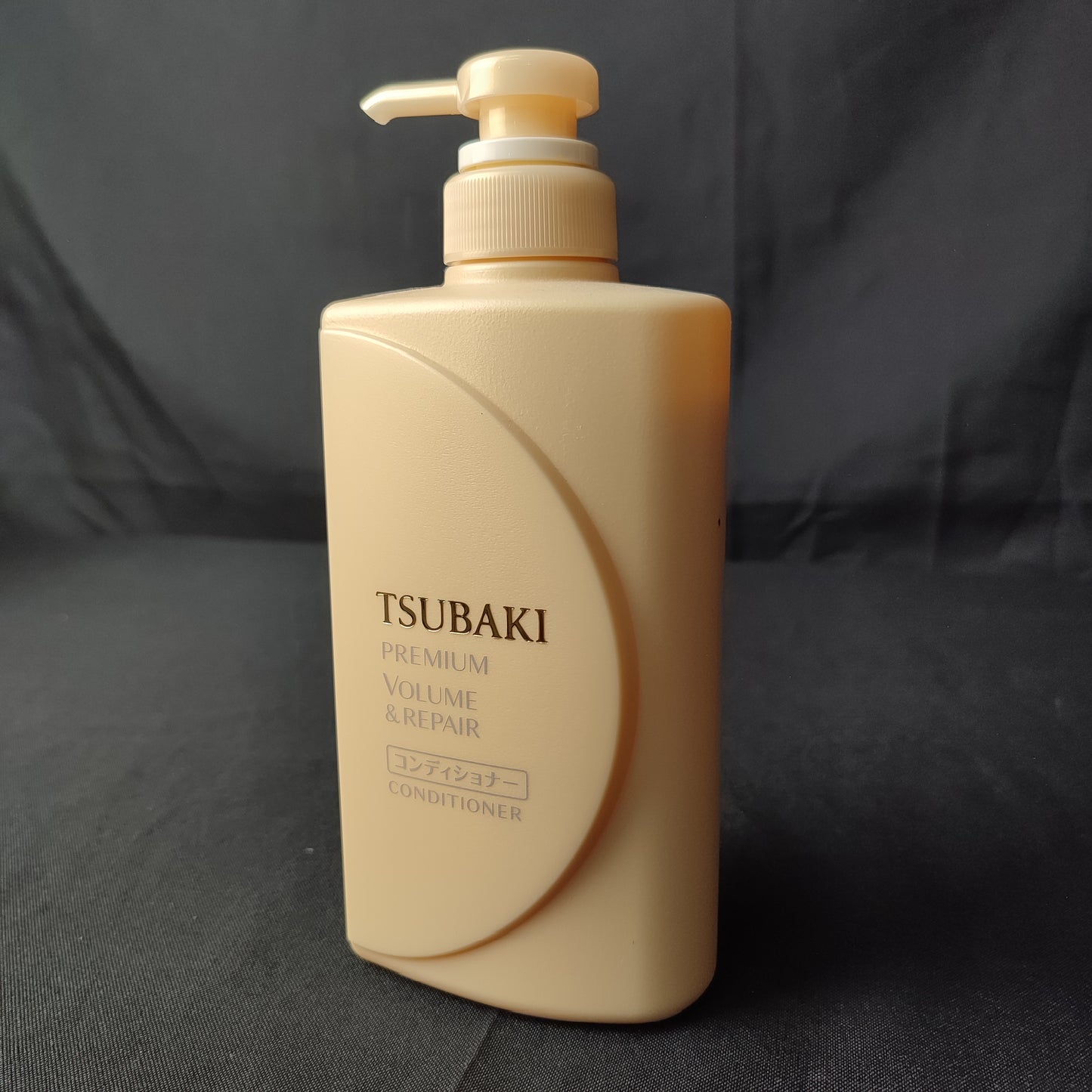 Tsubaki Premium Volume & Repair Conditioner 490ml